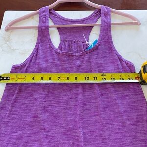 Lululemon Athletica :  women’s Tank Top